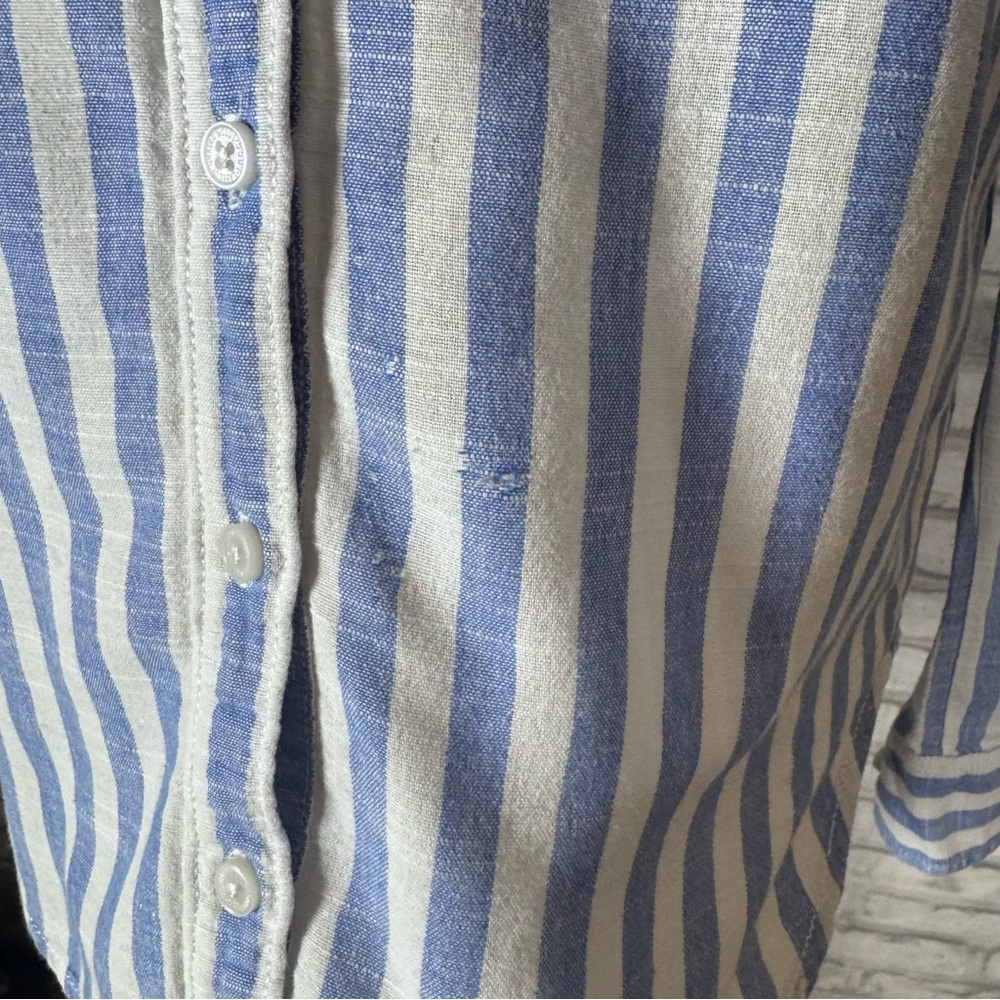 H&M Blue and White Striped Button Down Shirt - Picture 2 of 13